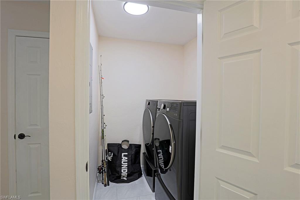 11921 Seabreeze Cove Ln 208 Property Photo 18