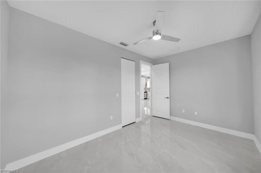 2106 W 18th St Property Photo 10