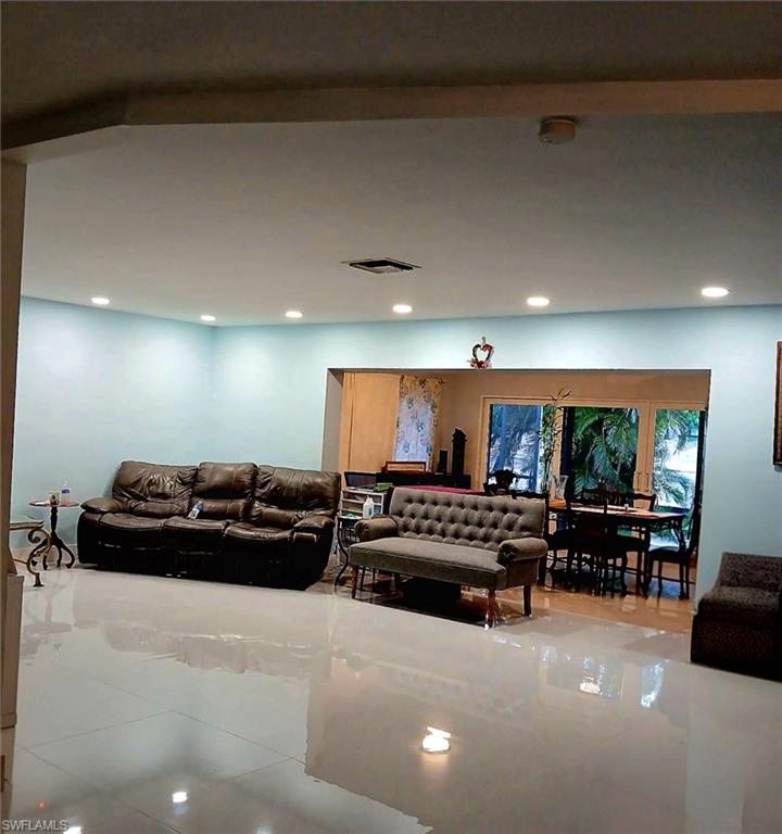 5710 Melaleuca Dr Property Photo 8