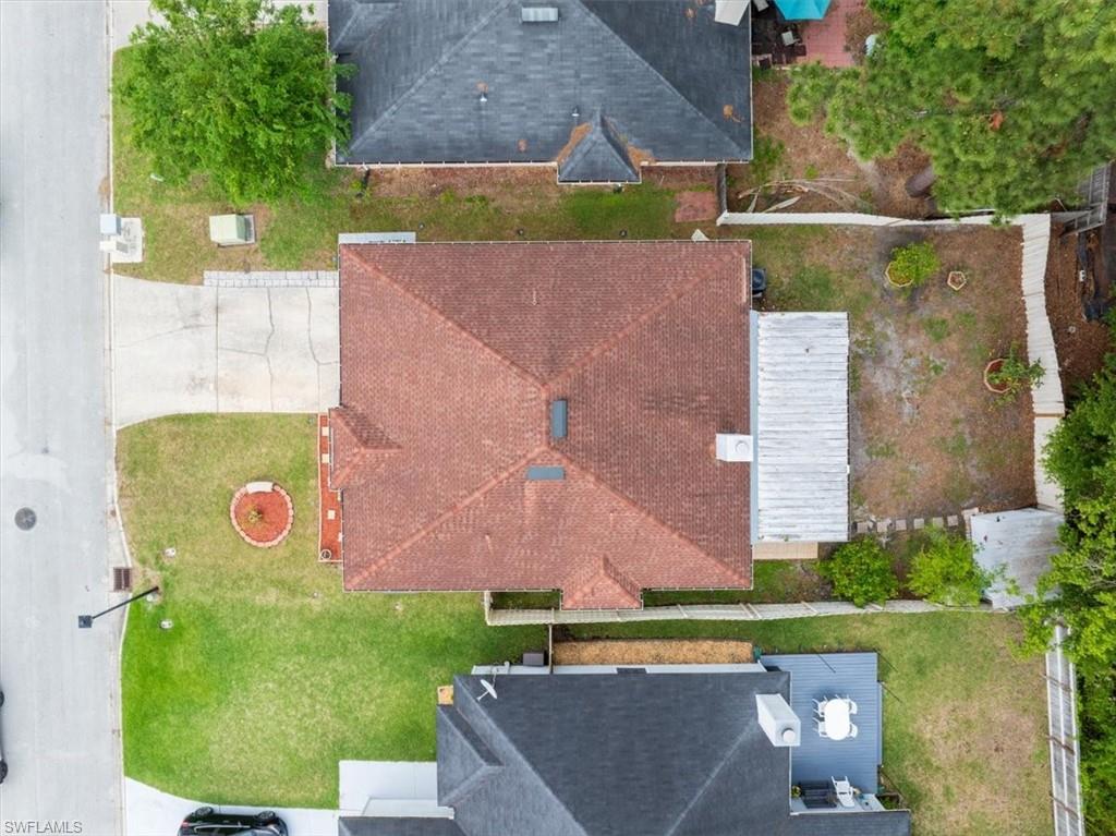 11179 Bentley Trace Ln E Property Photo 14