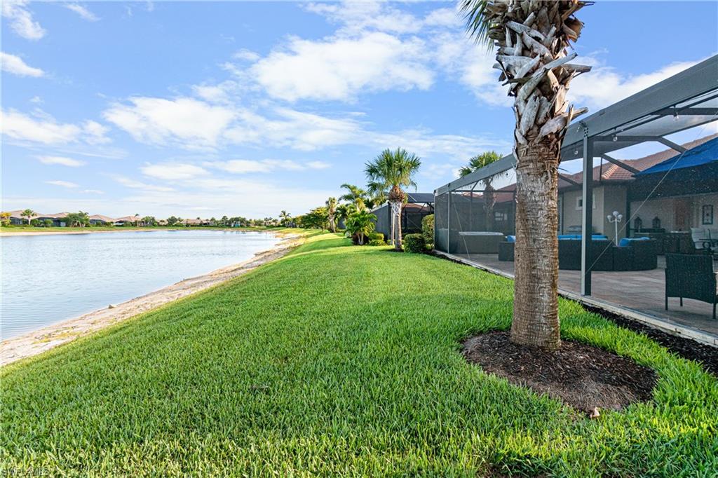 10481 Solaro St Property Photo 32