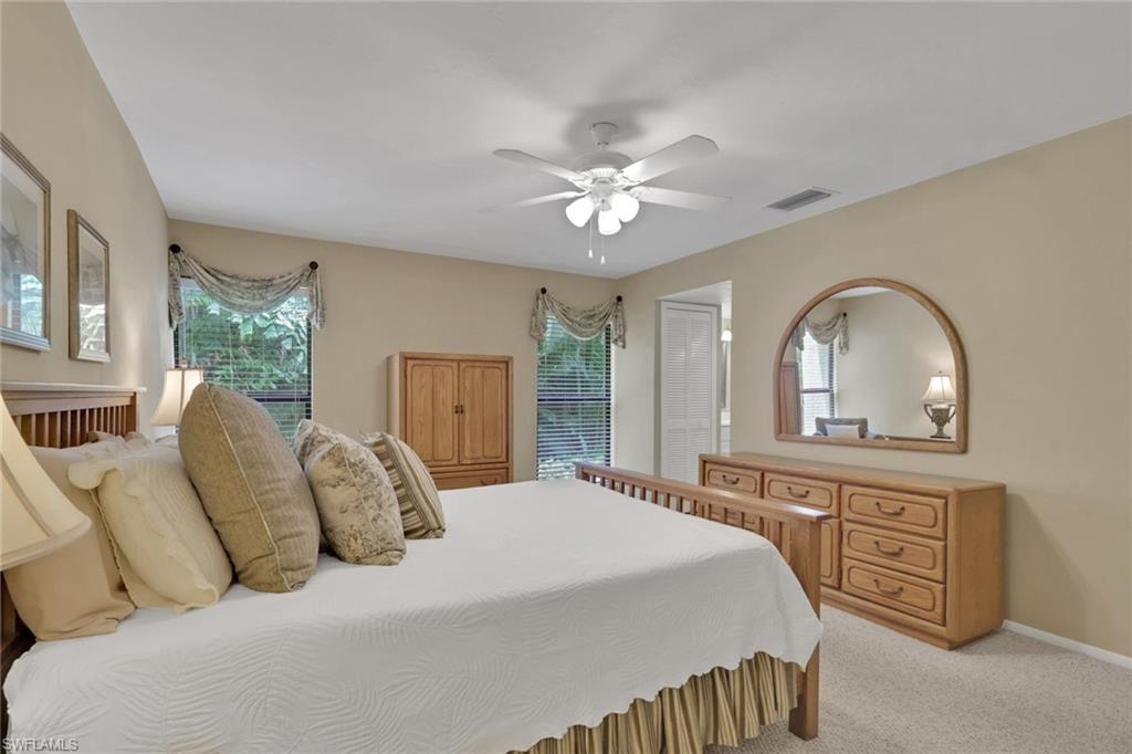4751 Harbortown Ln Property Photo 15