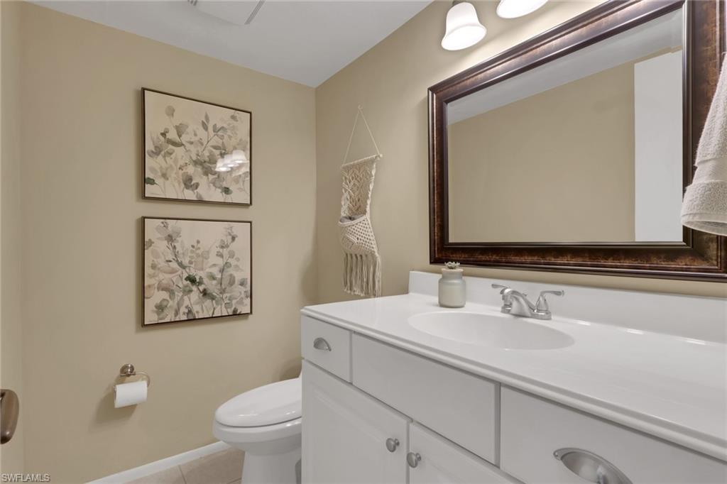 4751 Harbortown Ln Property Photo 17