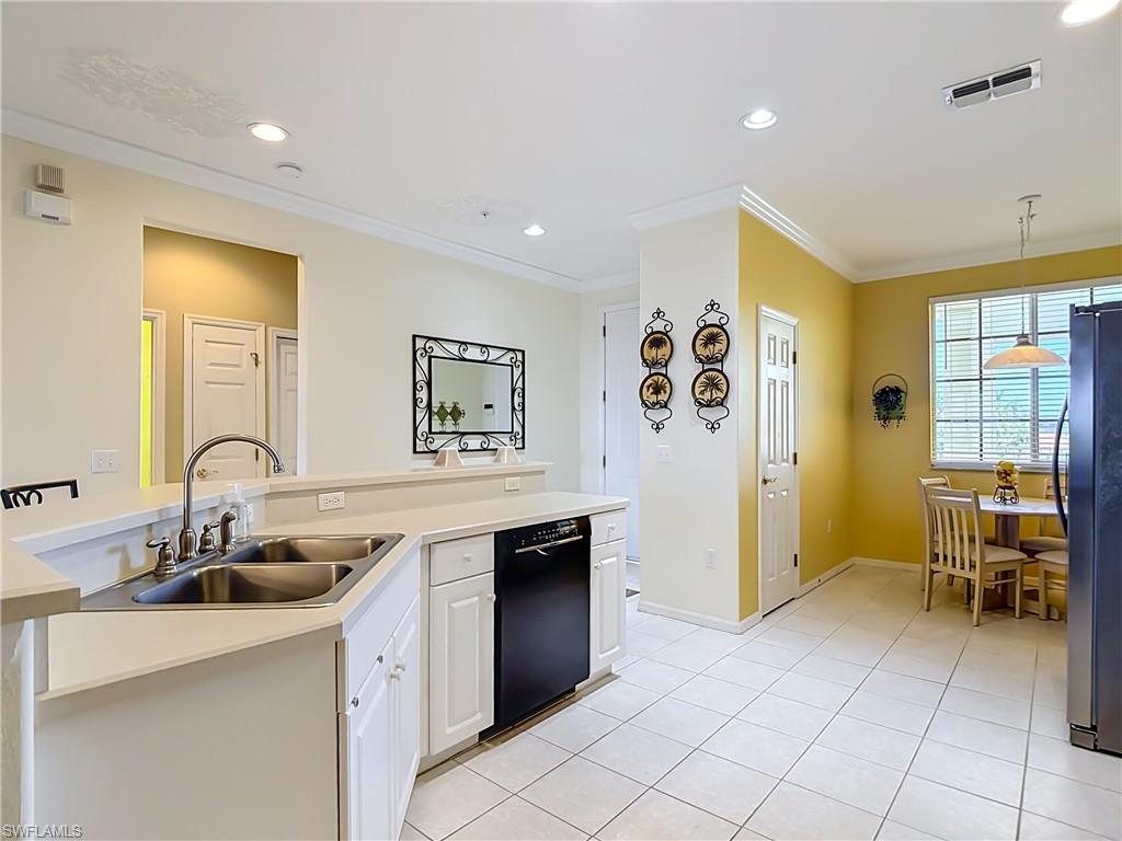 20061 Sanibel View Cir 203 Property Photo 11