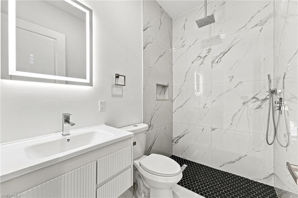 745 N Estribo St Property Photo 31