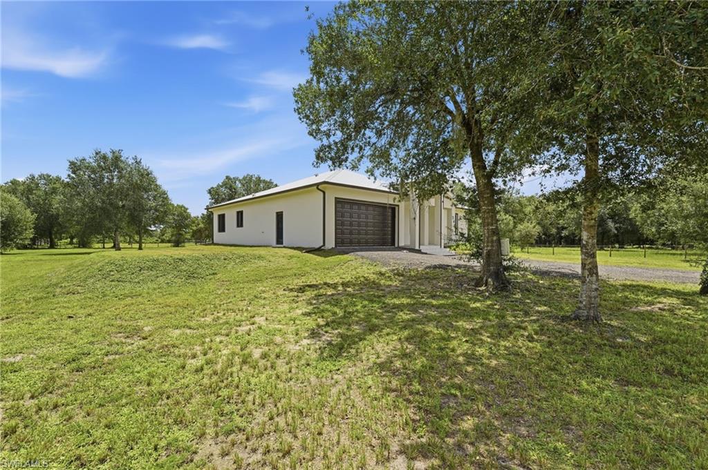 745 N Estribo St Property Photo 45