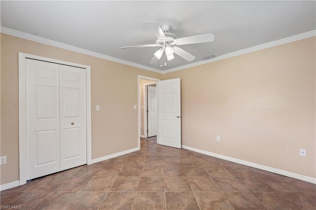 1290 Barrett Rd Property Photo 12