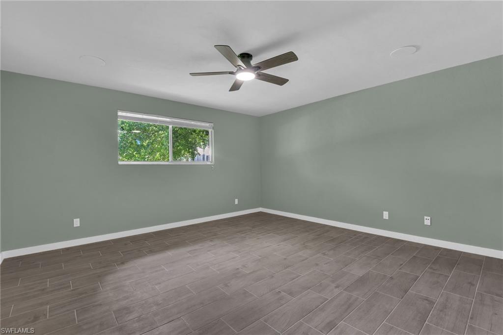 920 Altadena Dr Property Photo 28