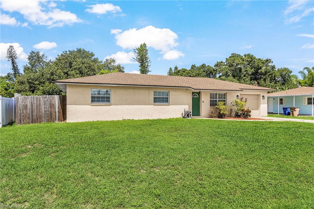 2205 Lotus Rd Property Photo 1