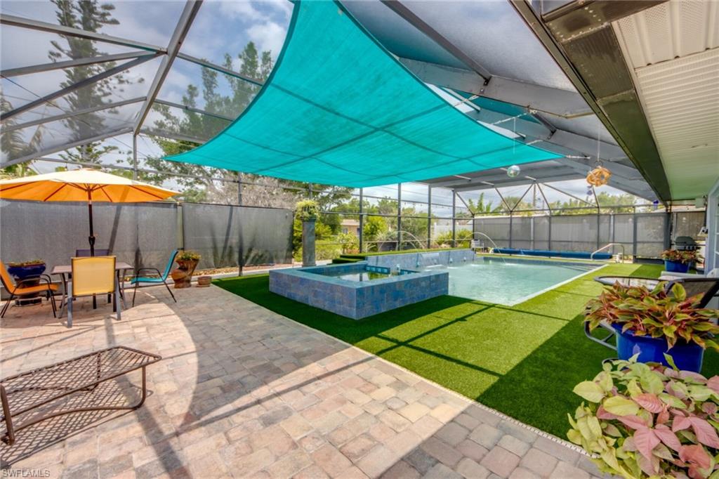 539 W Archer Pkwy Property Photo 4