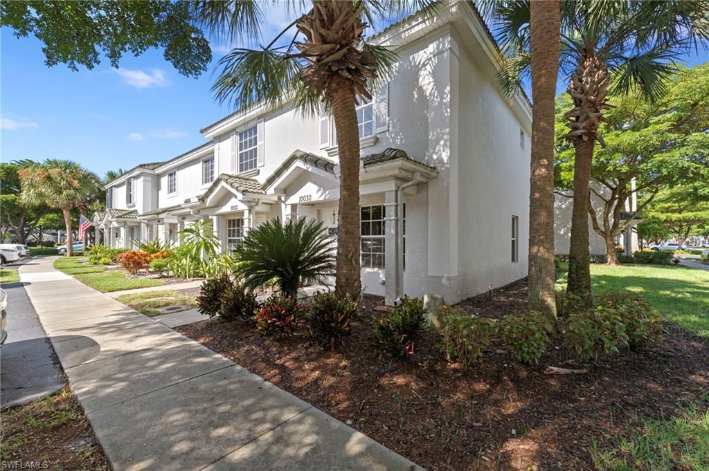10032 Poppy Hill DR Property Photo 1
