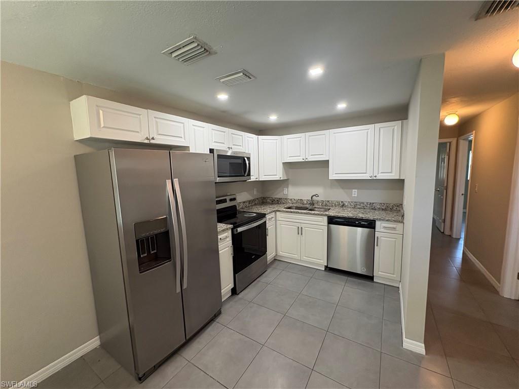 11461 Char Ann Dr A Property Photo 2