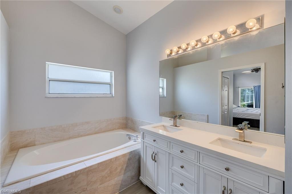 17791 Castle Harbor Dr Property Photo 15