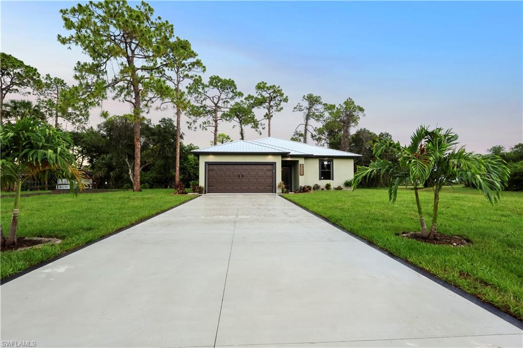 5033 Pinetree Cir Property Photo 3