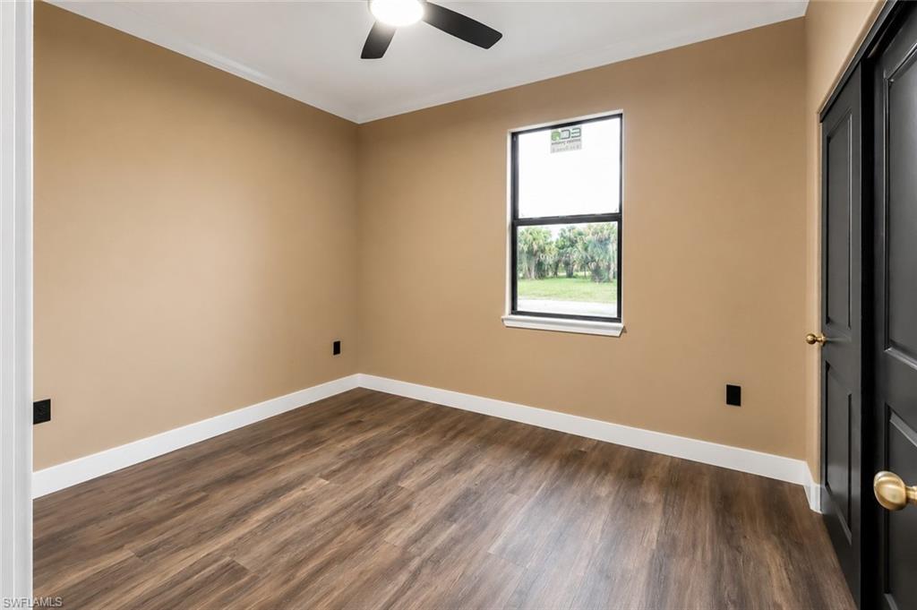 5033 Pinetree Cir Property Photo 5