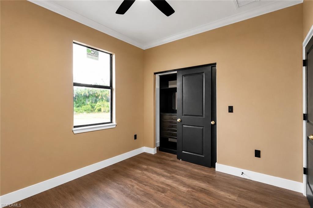 5033 Pinetree Cir Property Photo 6