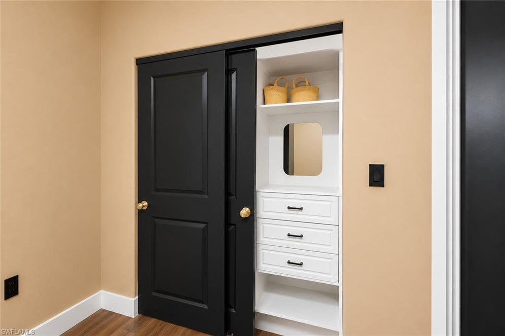 5033 Pinetree Cir Property Photo 7