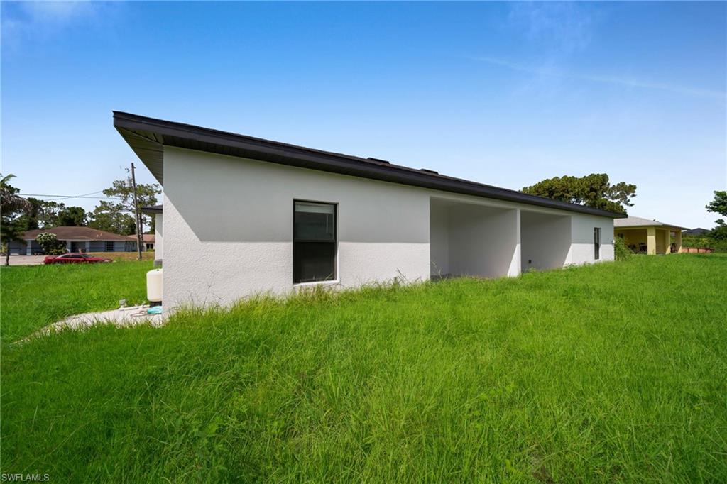 4987 Fairway Ct Property Photo 2