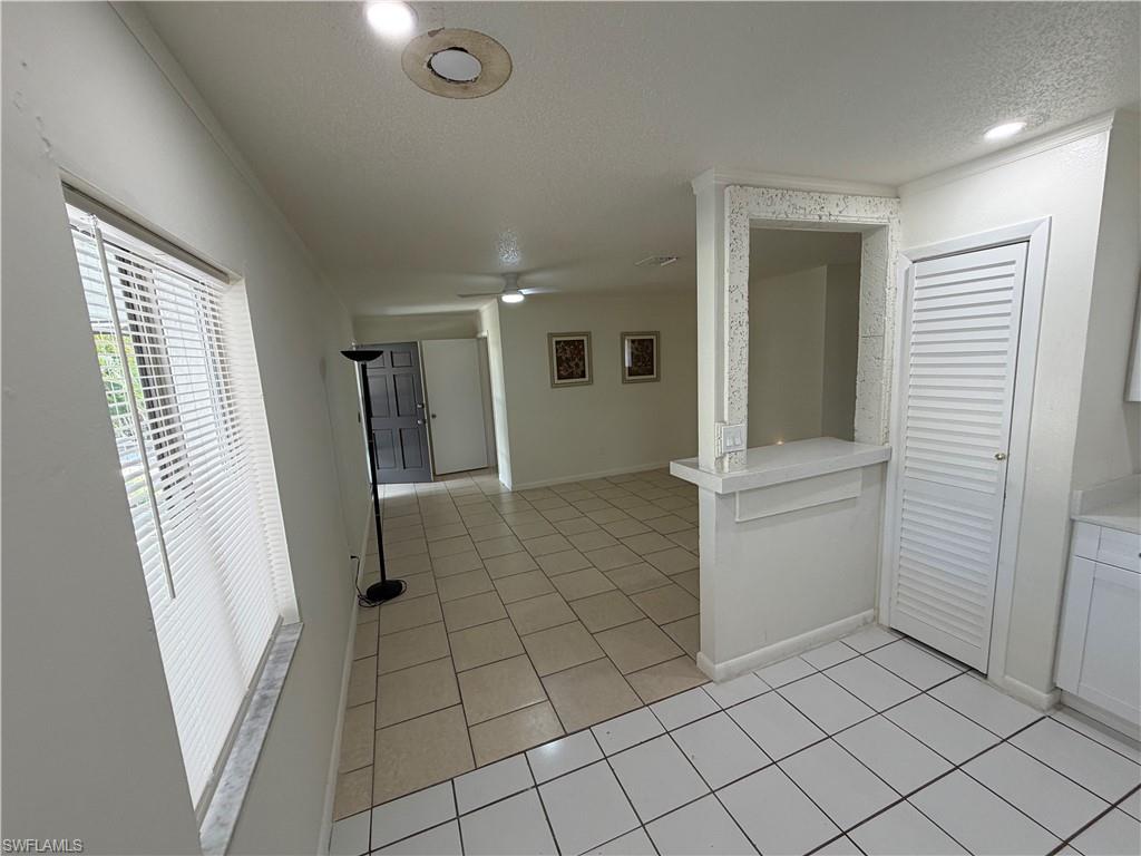 5831 Casablanca Ct Property Photo 4