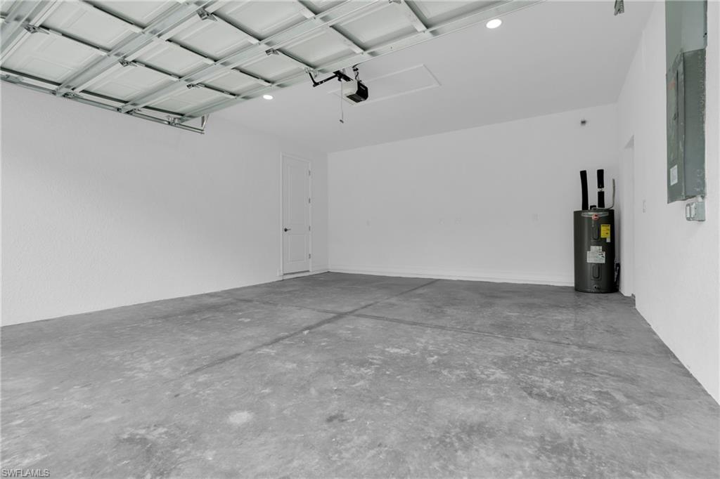 1114 Clark Ave Property Photo 21