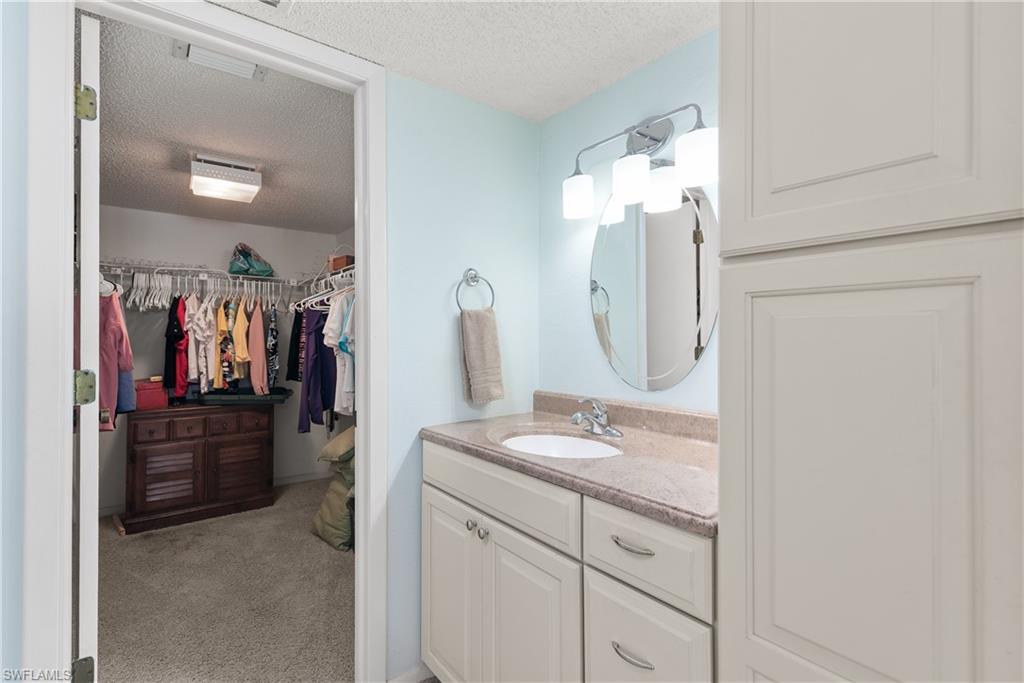 6979 Winkler Rd 126 Property Photo 12