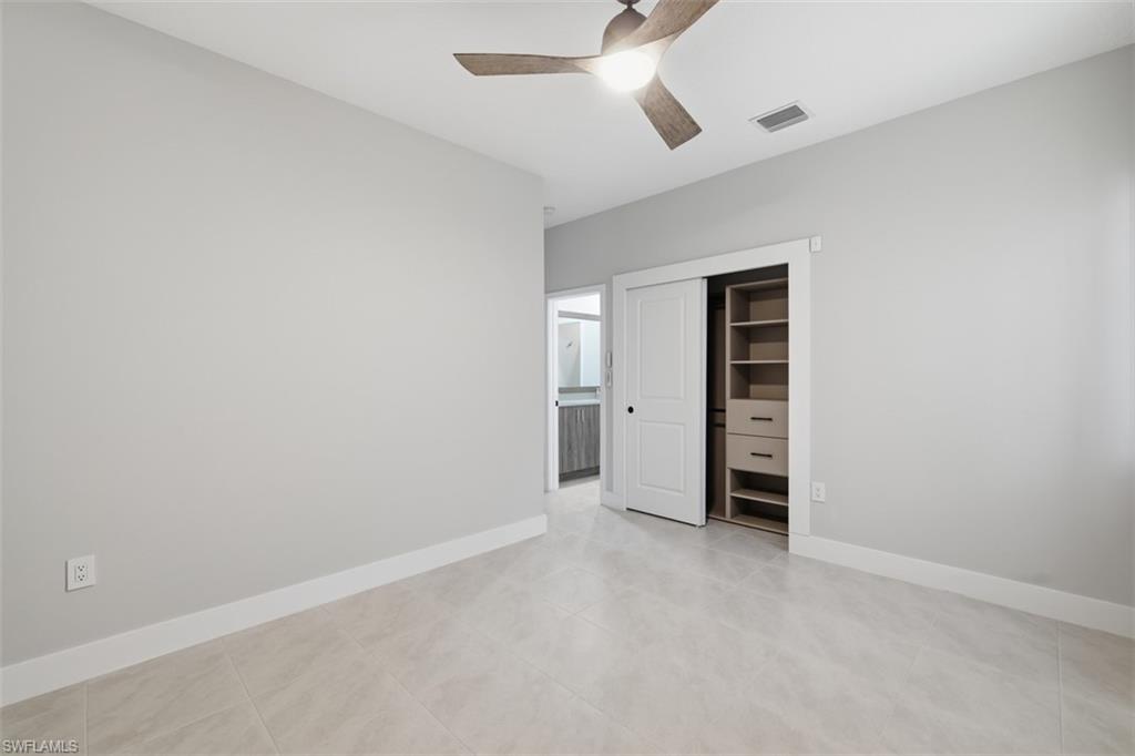 5069 Penella Ave Property Photo 13