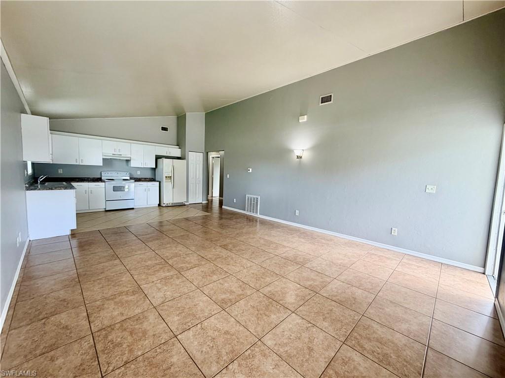 616 Santa Barbara Blvd Property Photo 3