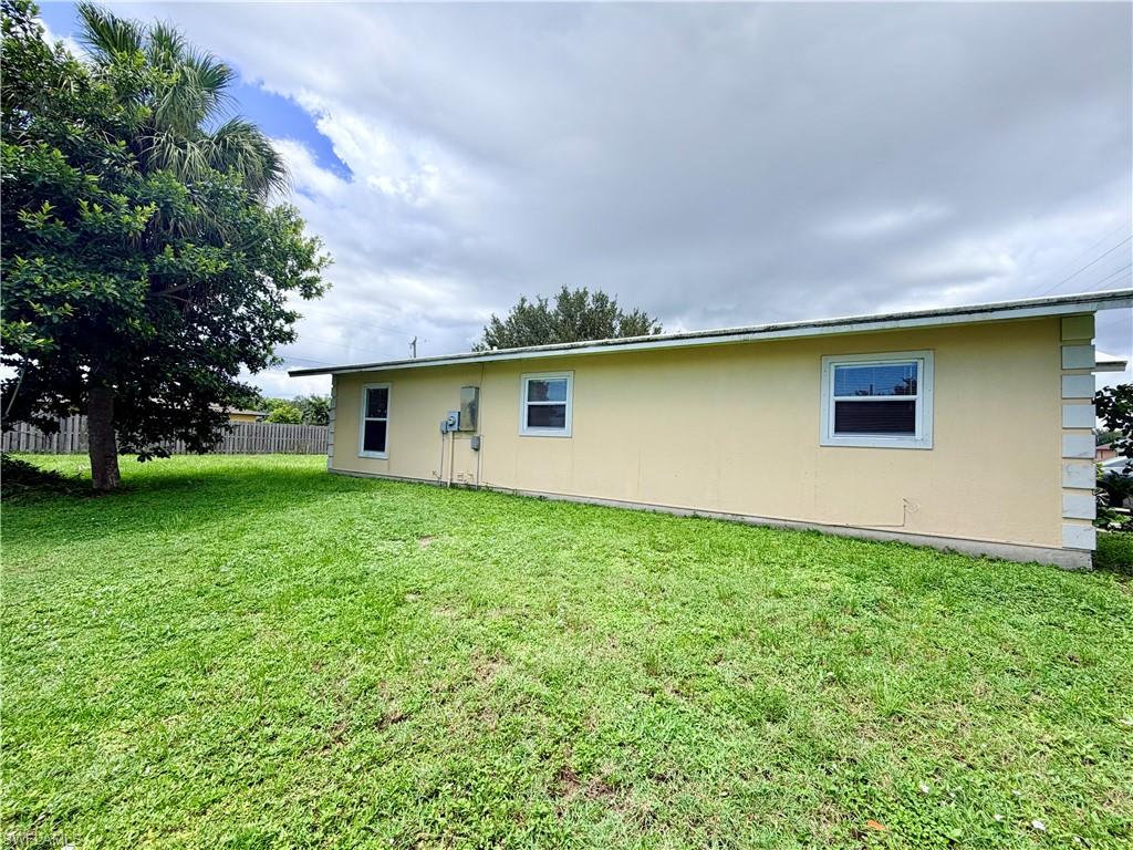 616 Santa Barbara Blvd Property Photo 18
