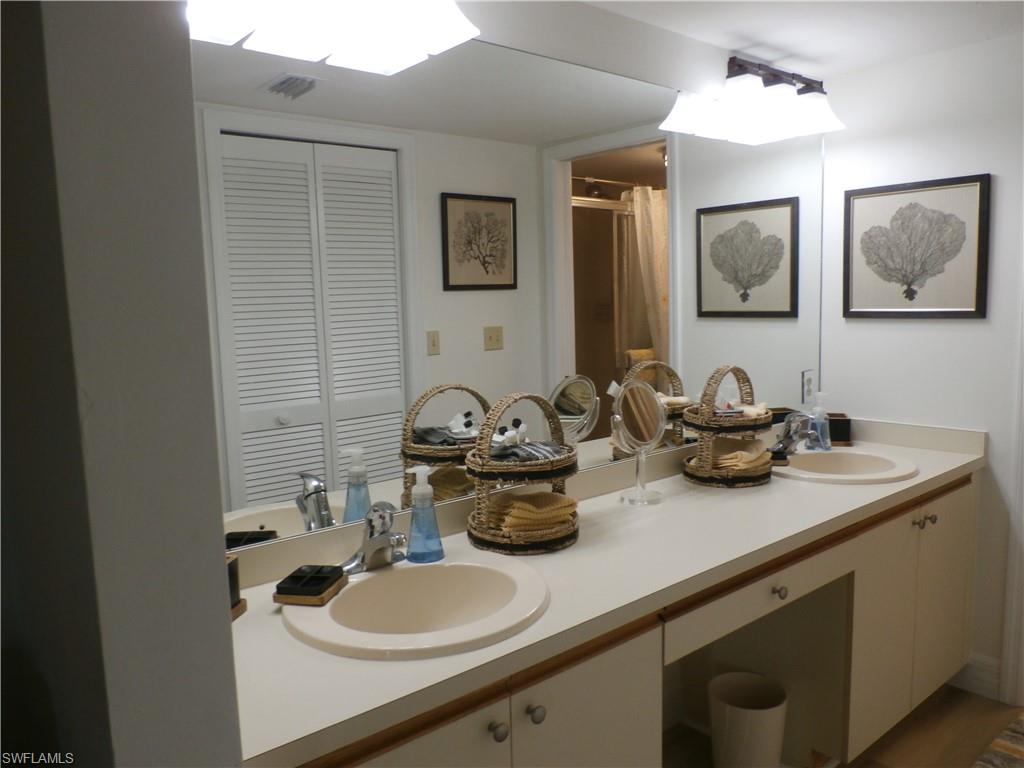16470 Kelly Cove Dr 2850 Property Photo 12