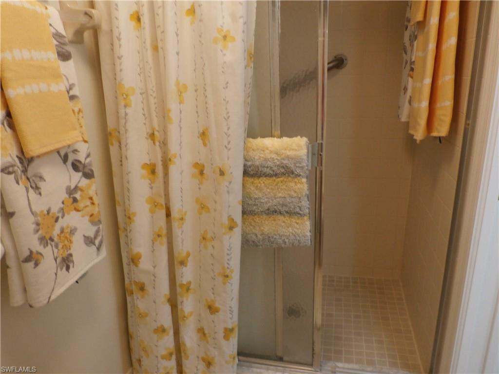 16470 Kelly Cove Dr 2850 Property Photo 13