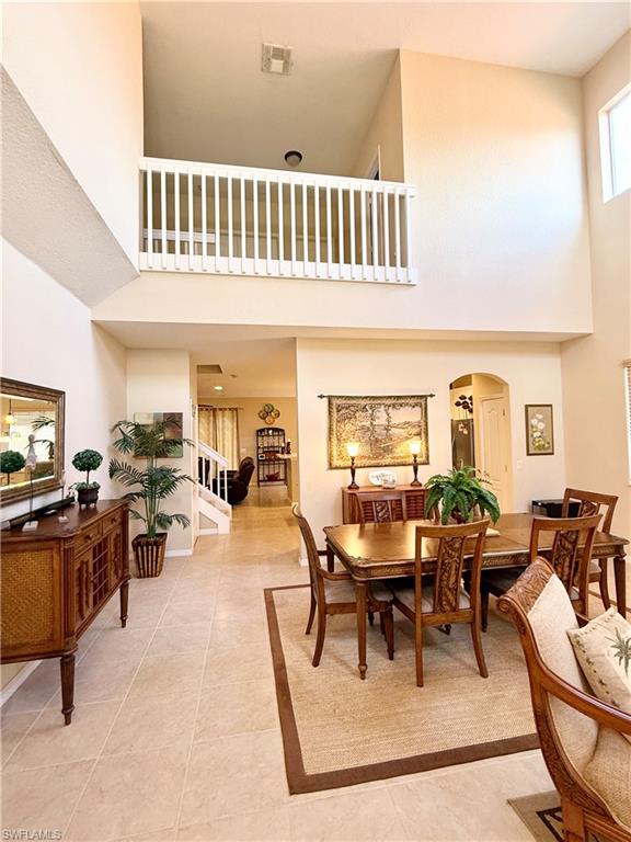 15470 Laguna Hills Dr Property Photo 3