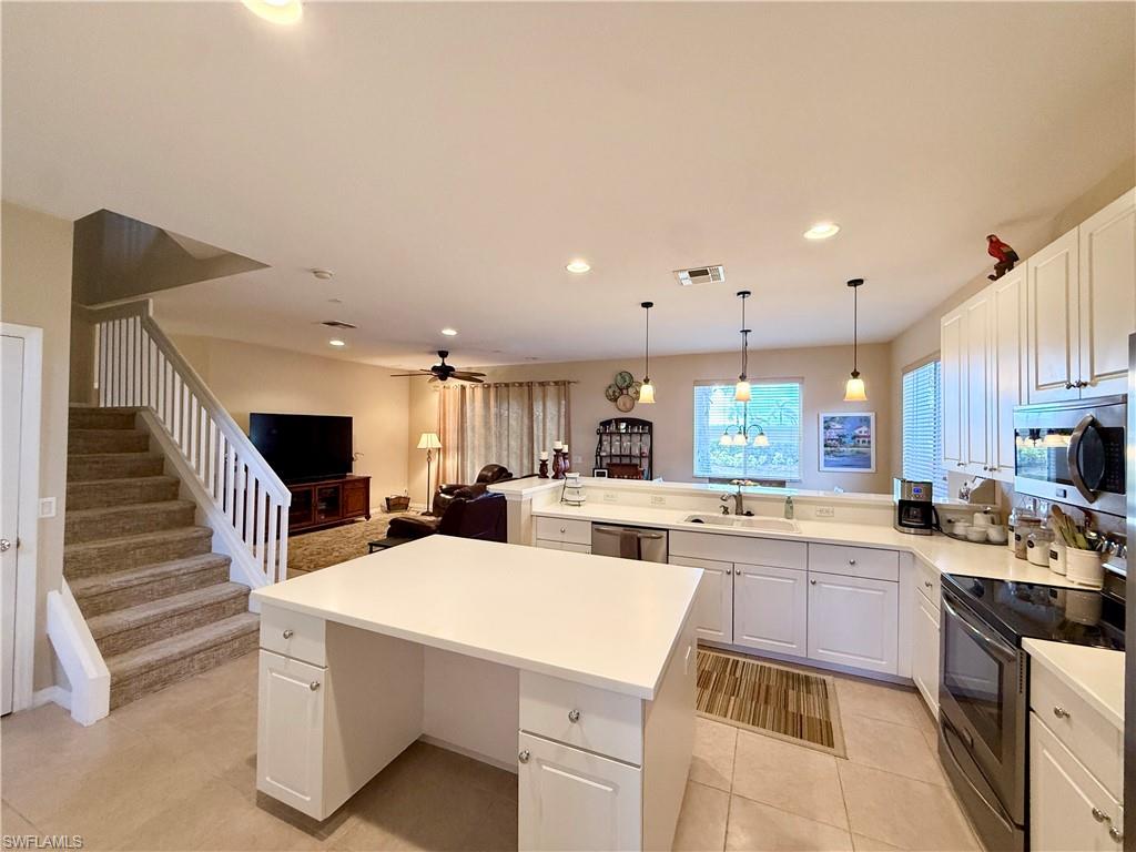 15470 Laguna Hills Dr Property Photo 9