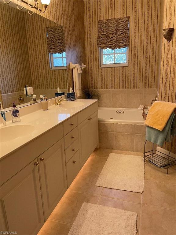 8986 Greenwich Hills Way 201 Property Photo 11
