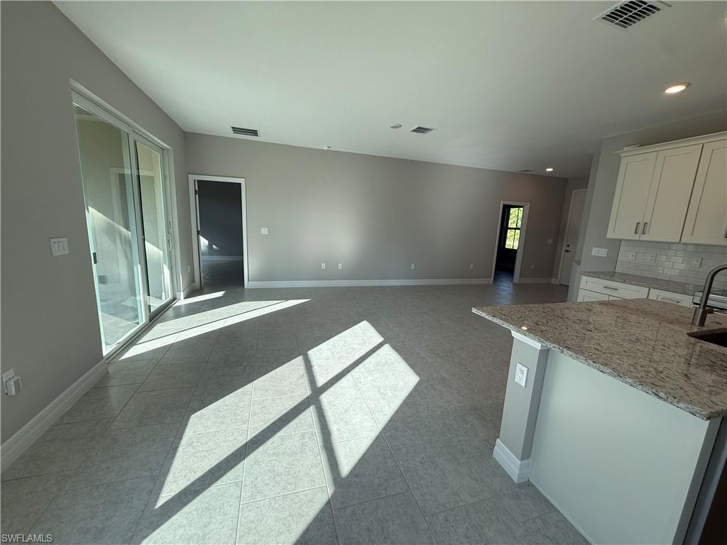 1026 Grant Blvd Property Photo 12