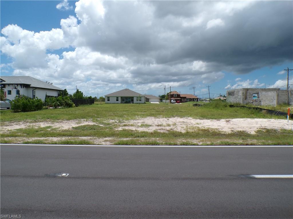 420 Diplomat PKWY E Property Photo 1