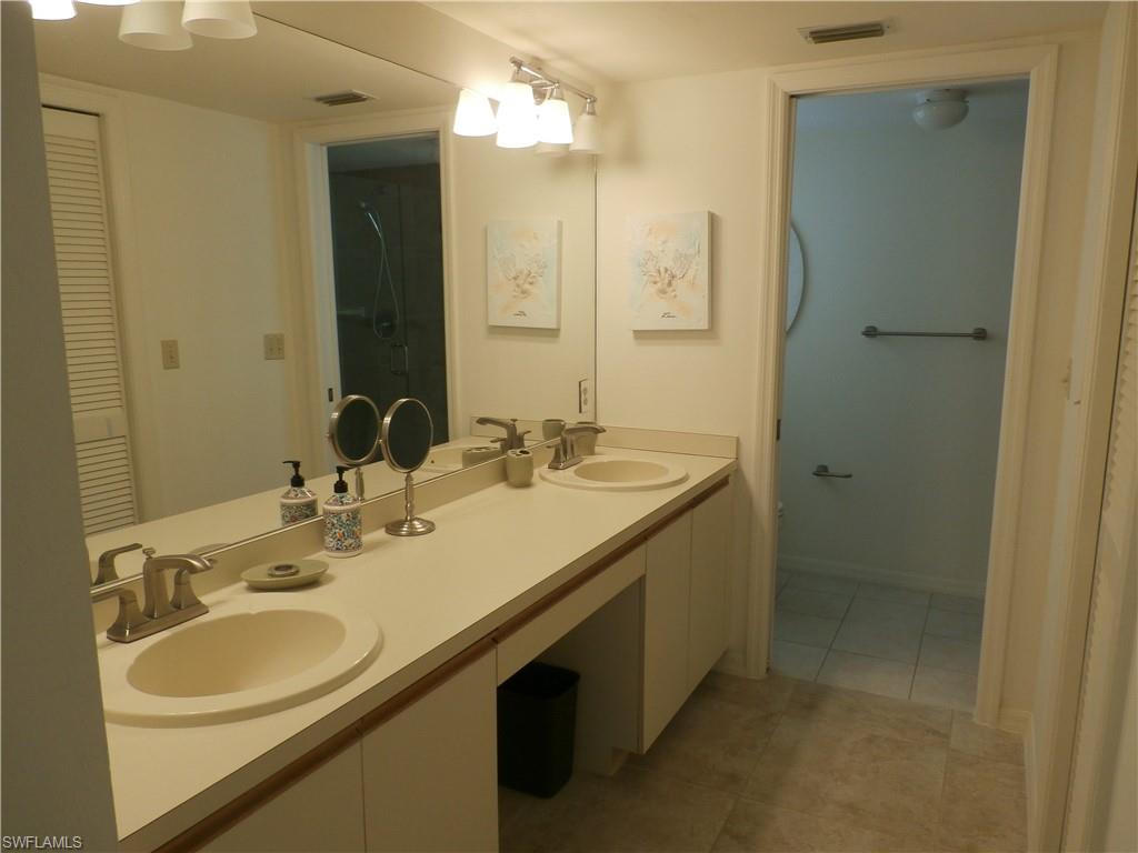 16500 Kelly Cove Dr 2880 Property Photo 11
