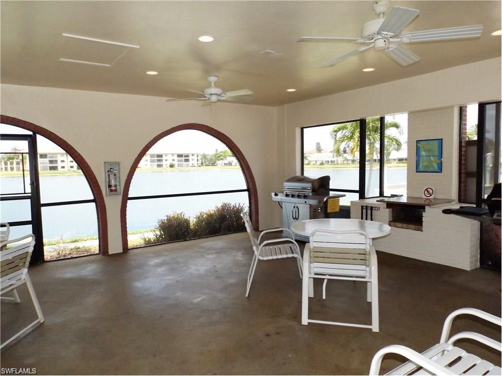 11110 Caravel Cir 101 Property Photo 25