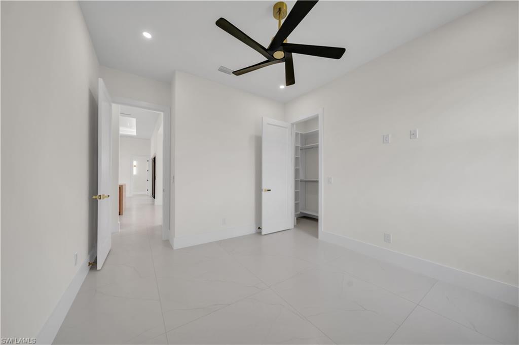 2421 Santa Barbara Blvd N Property Photo 18