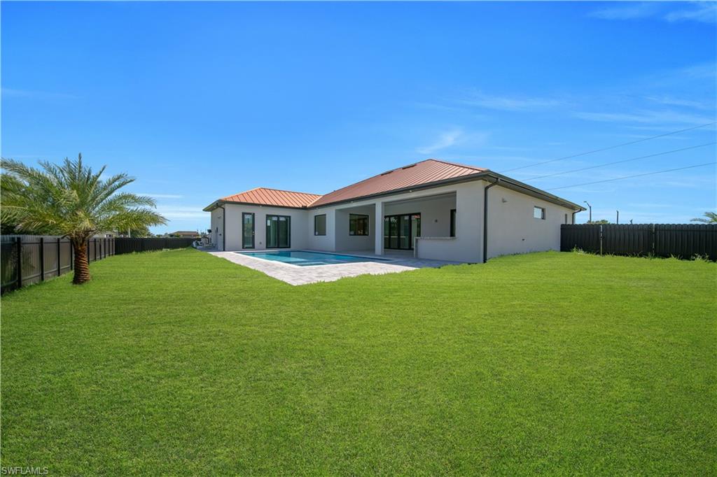 2421 Santa Barbara Blvd N Property Photo 40