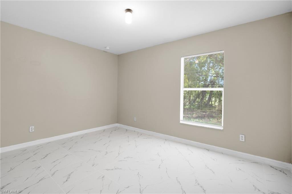 5140/5142 29th St Sw Property Photo 11