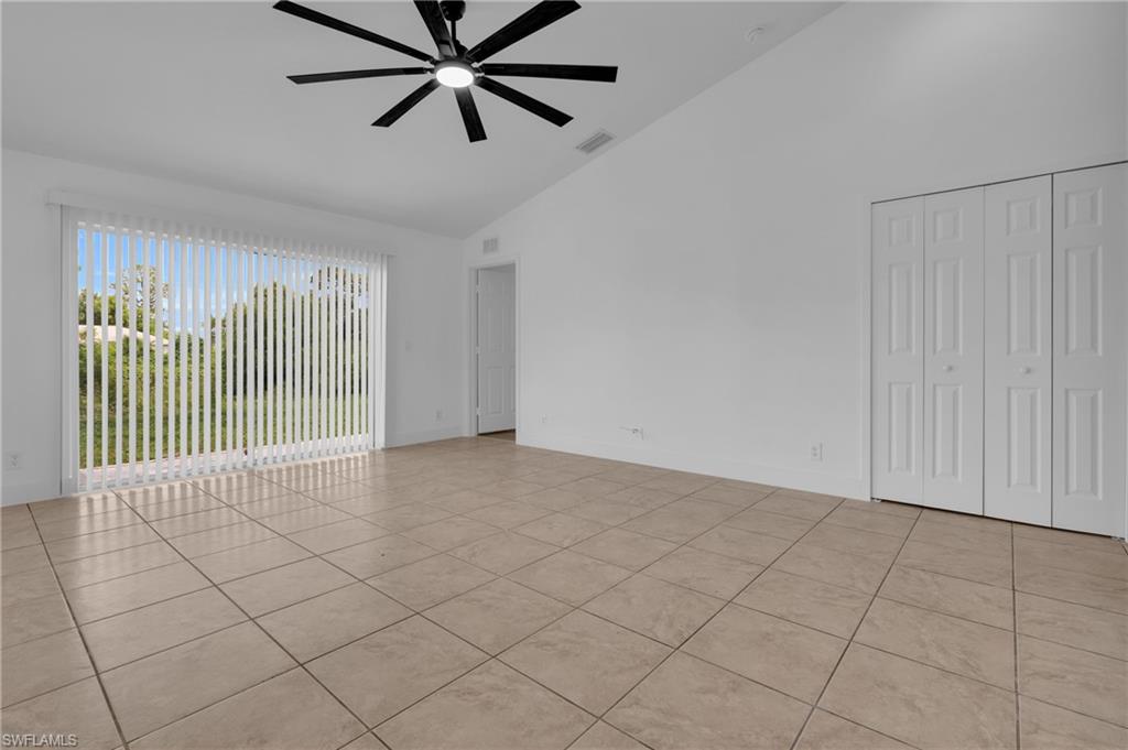 5236/5238 28th St Sw Property Photo 3