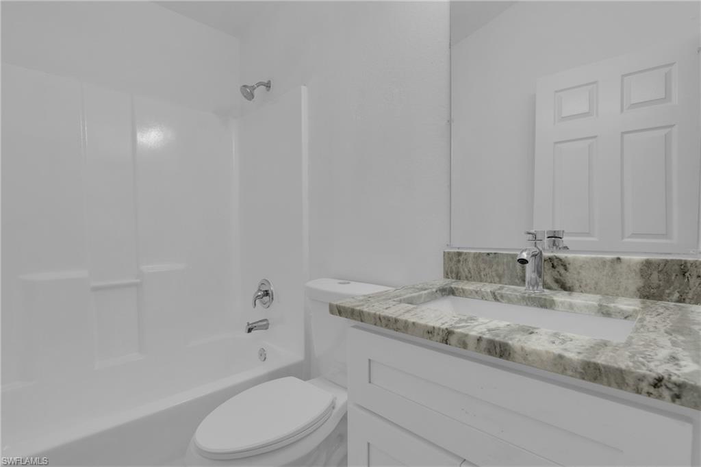 5236/5238 28th St Sw Property Photo 11