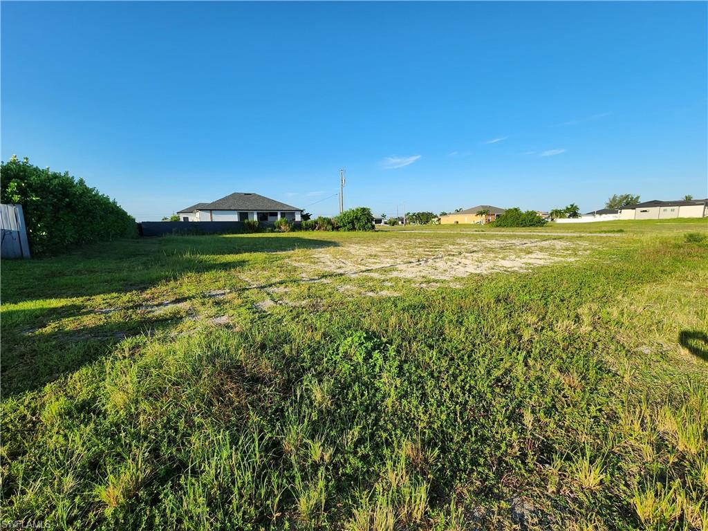 2413 Nw 24th St Property Photo 1