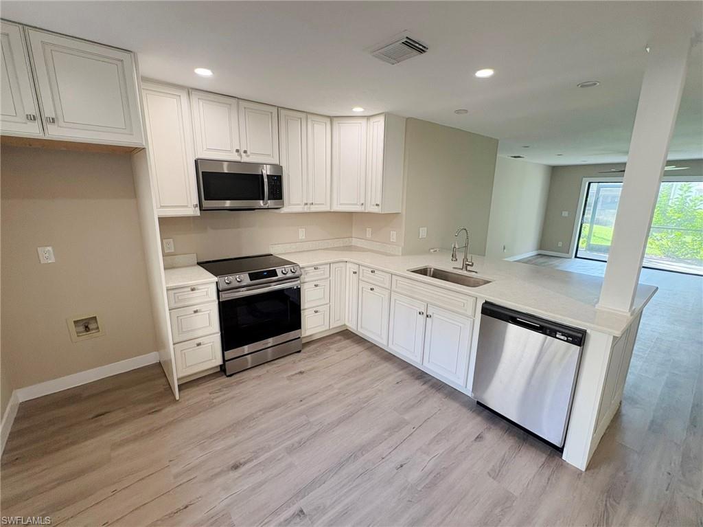 11460 Caravel Cir 5002 Property Photo 3