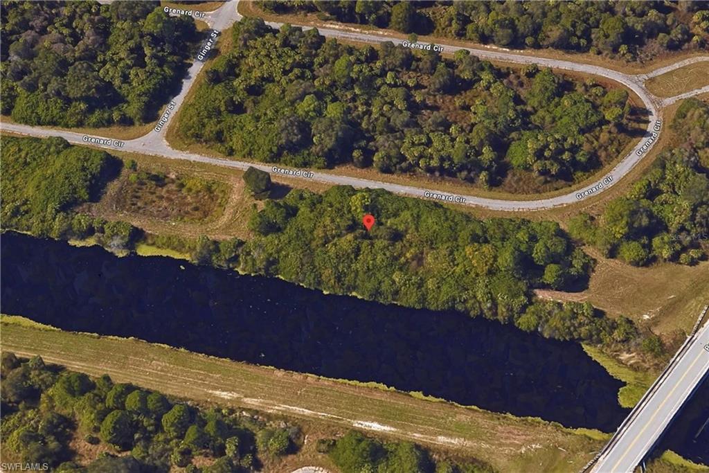 Grenard Cir Property Photo 2