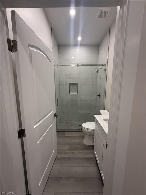 383 Pennfield Ave Property Photo 20