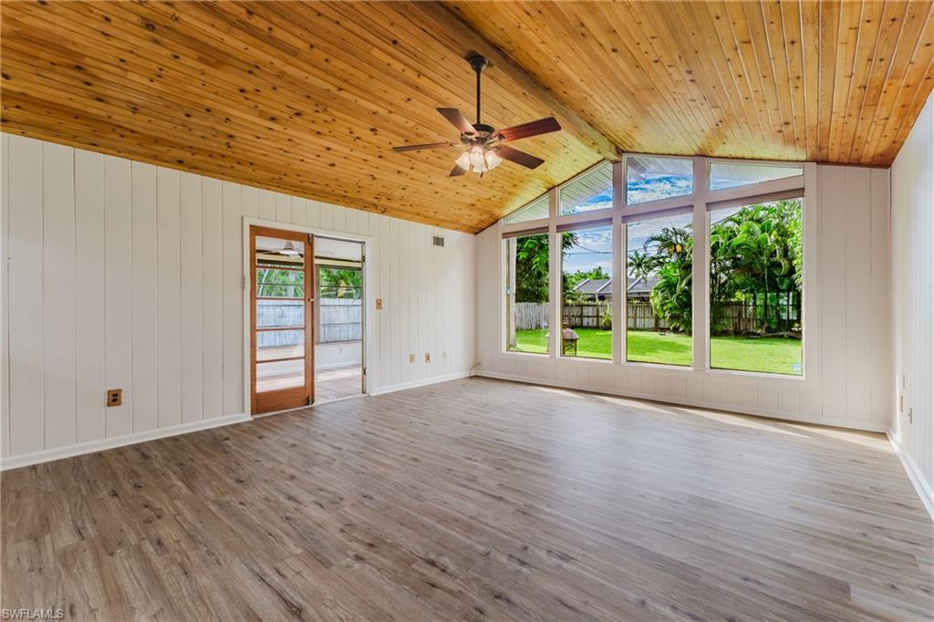 1310 La Faunce Way Property Photo 4