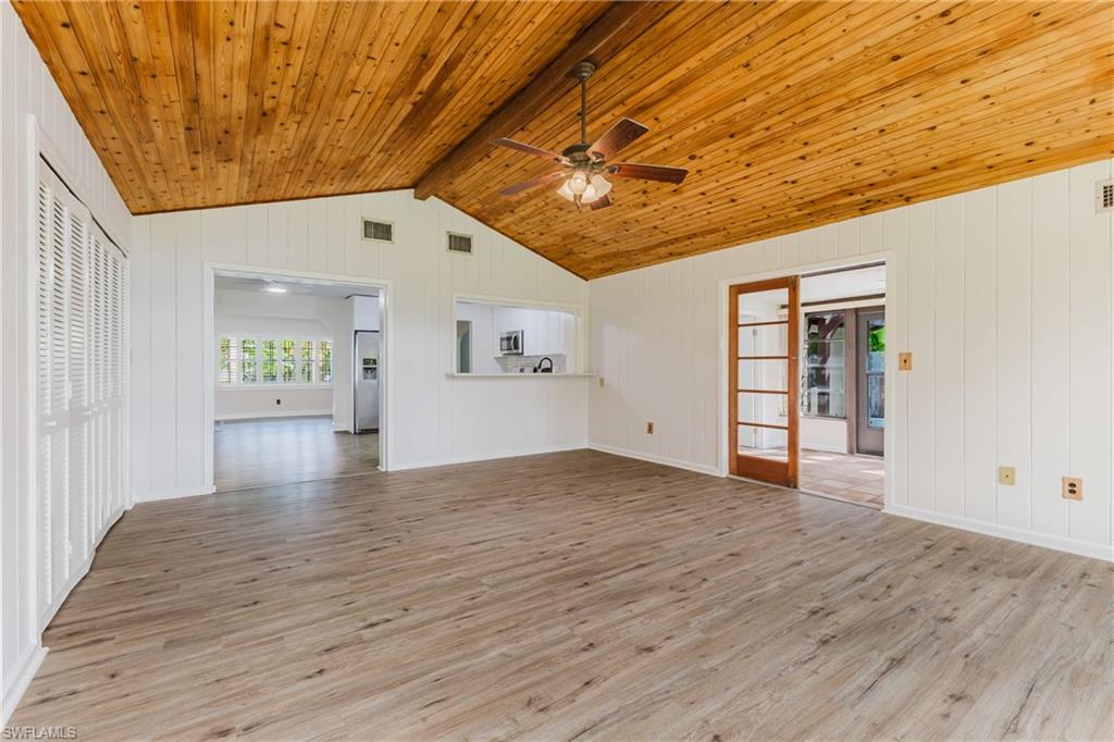 1310 La Faunce Way Property Photo 17