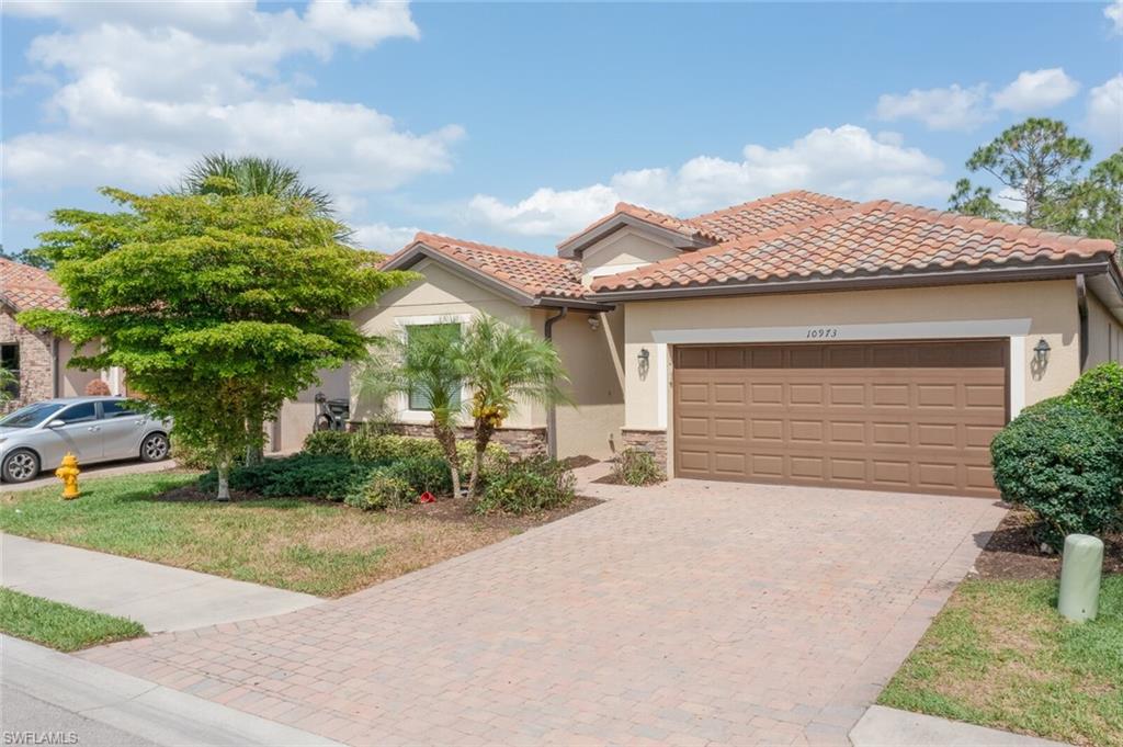 10973 Cherry Laurel Dr Property Photo 11