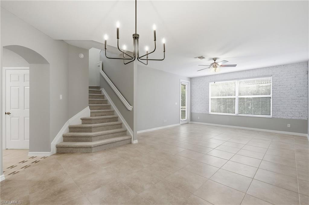 9829 Roundstone Cir Property Photo 9